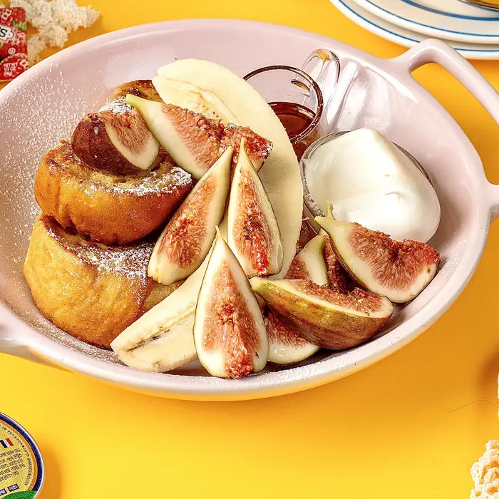 계절과일 토스트 — Fresh Fruit